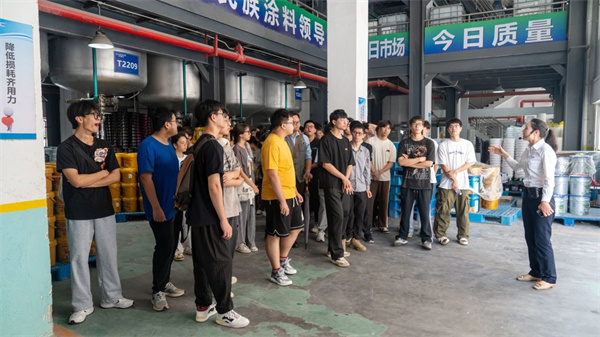 廣東藥科大學師生參觀巴德士